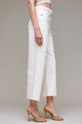 Load image into Gallery viewer, Hidden Jeans: White Wideleg Jeans