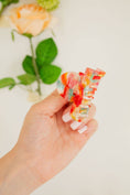 Load image into Gallery viewer, Color Me Pretty Claw Clip