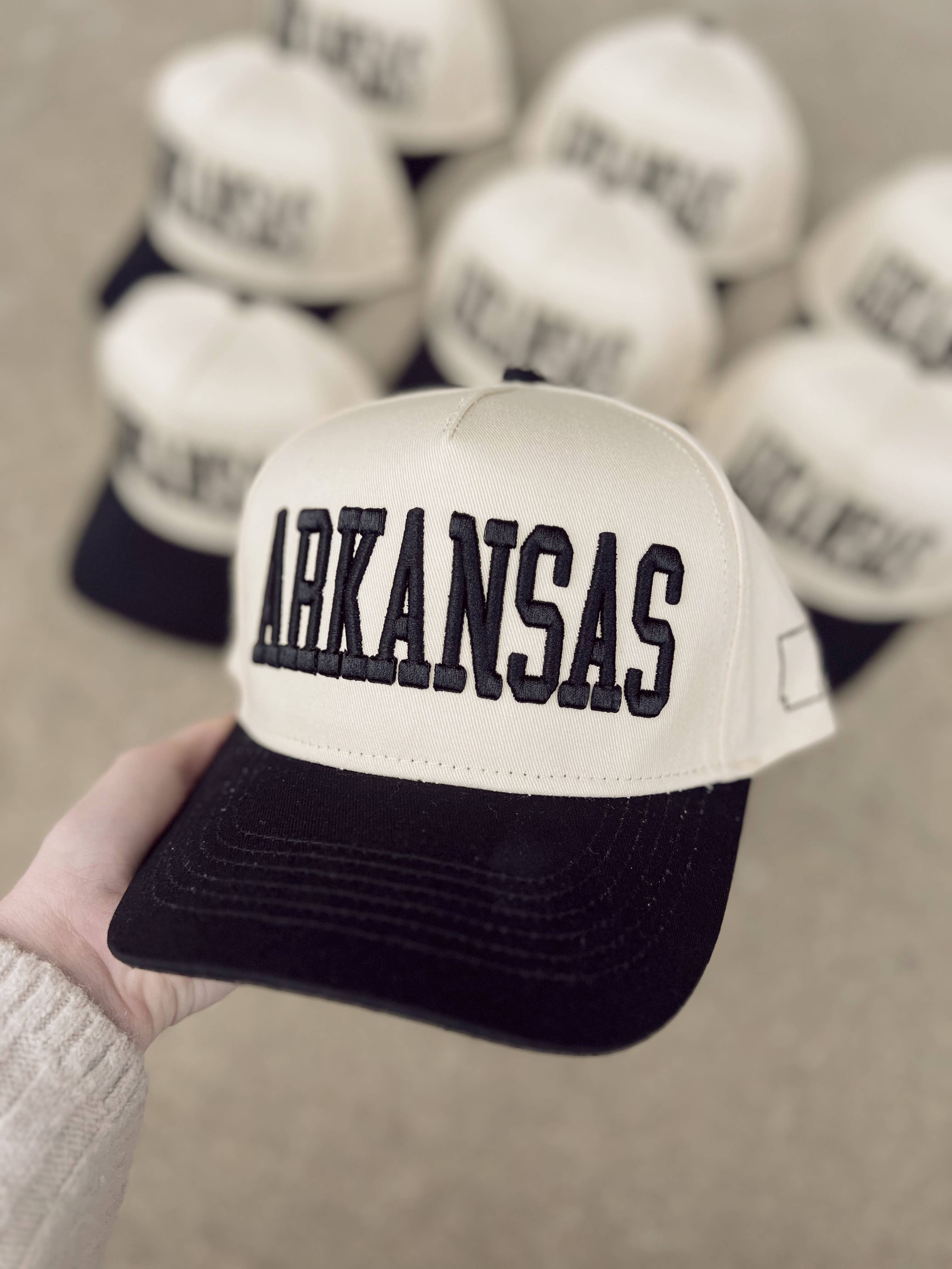 Casquette réglable Arkansas Razorbacks '47 Downburst Trucker - Noir Casquette réglable Arkansas Razorbacks '47 Downburst Trucker - Noir