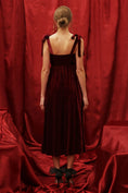 Load image into Gallery viewer, Blu pepper dress, by the river dress, velvet dress, burgundy velvet dress, burgundy midi dress, shopping in Fayetteville ar, boutique stores in Fayetteville, ar