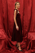 Load image into Gallery viewer, Blu pepper dress, by the river dress, velvet dress, burgundy velvet dress, burgundy midi dress, shopping in Fayetteville ar, boutique stores in Fayetteville, ar