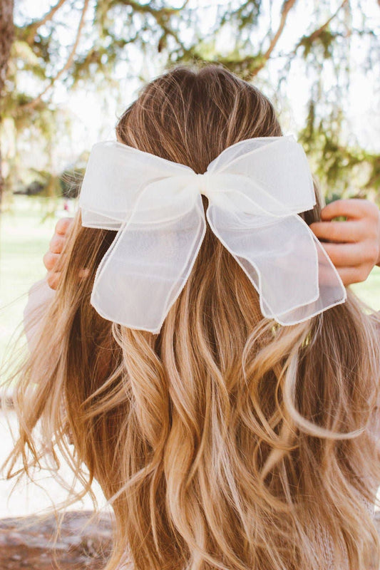 Hey Sweetheart Bow Barrette