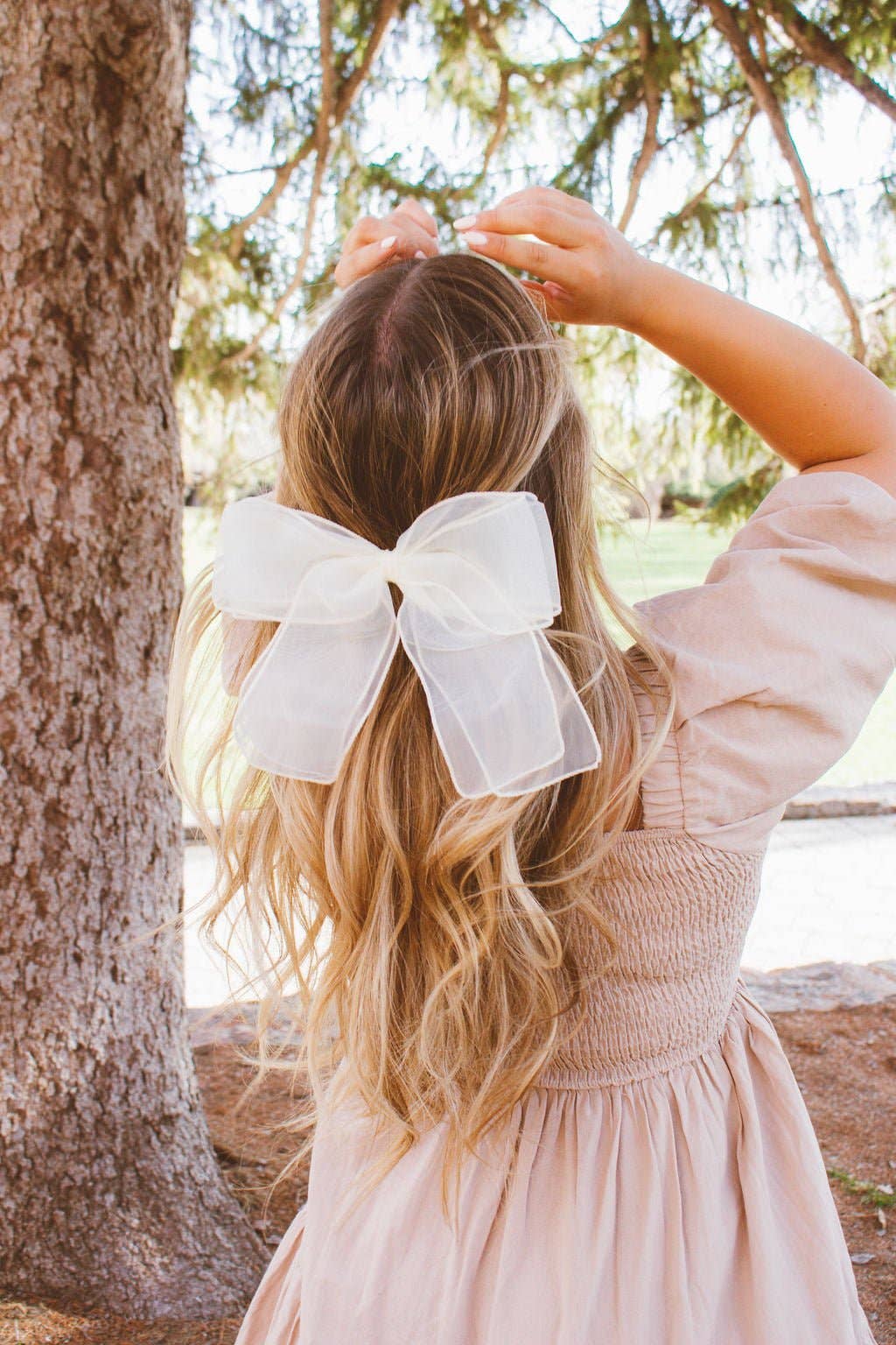 Hey Sweetheart Bow Barrette