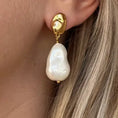 Load image into Gallery viewer, Naturally Stunning Pearl Drop Earrings
