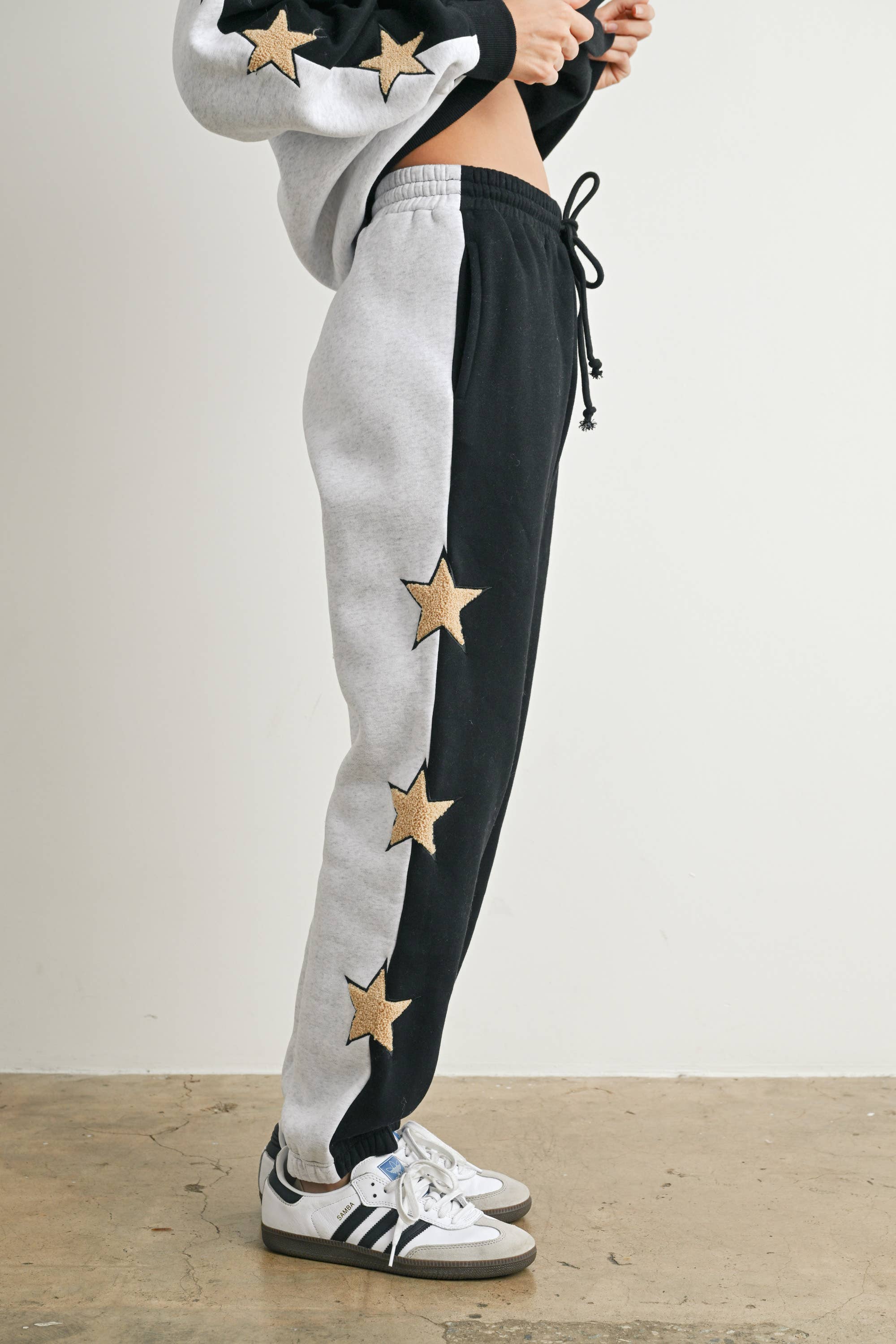 Star in Comfort Color Block Sweatpants