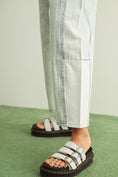 Load image into Gallery viewer, womens’ Barrel leg pants, barrel leg jeans near me Fayetteville shopping 
