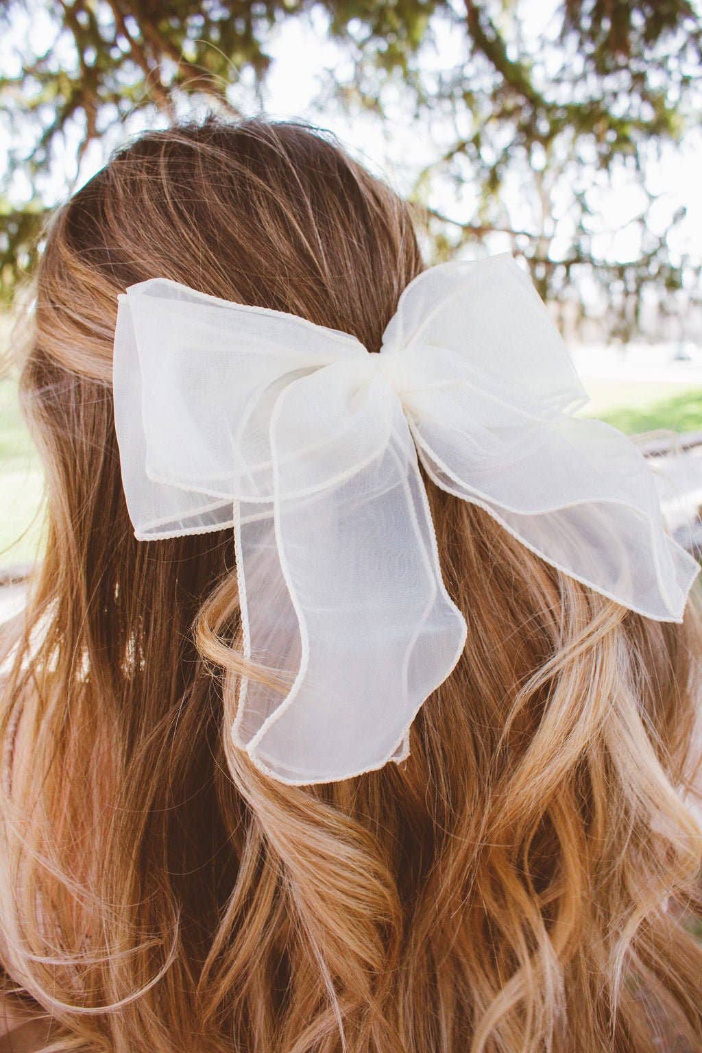 Hey Sweetheart Bow Barrette