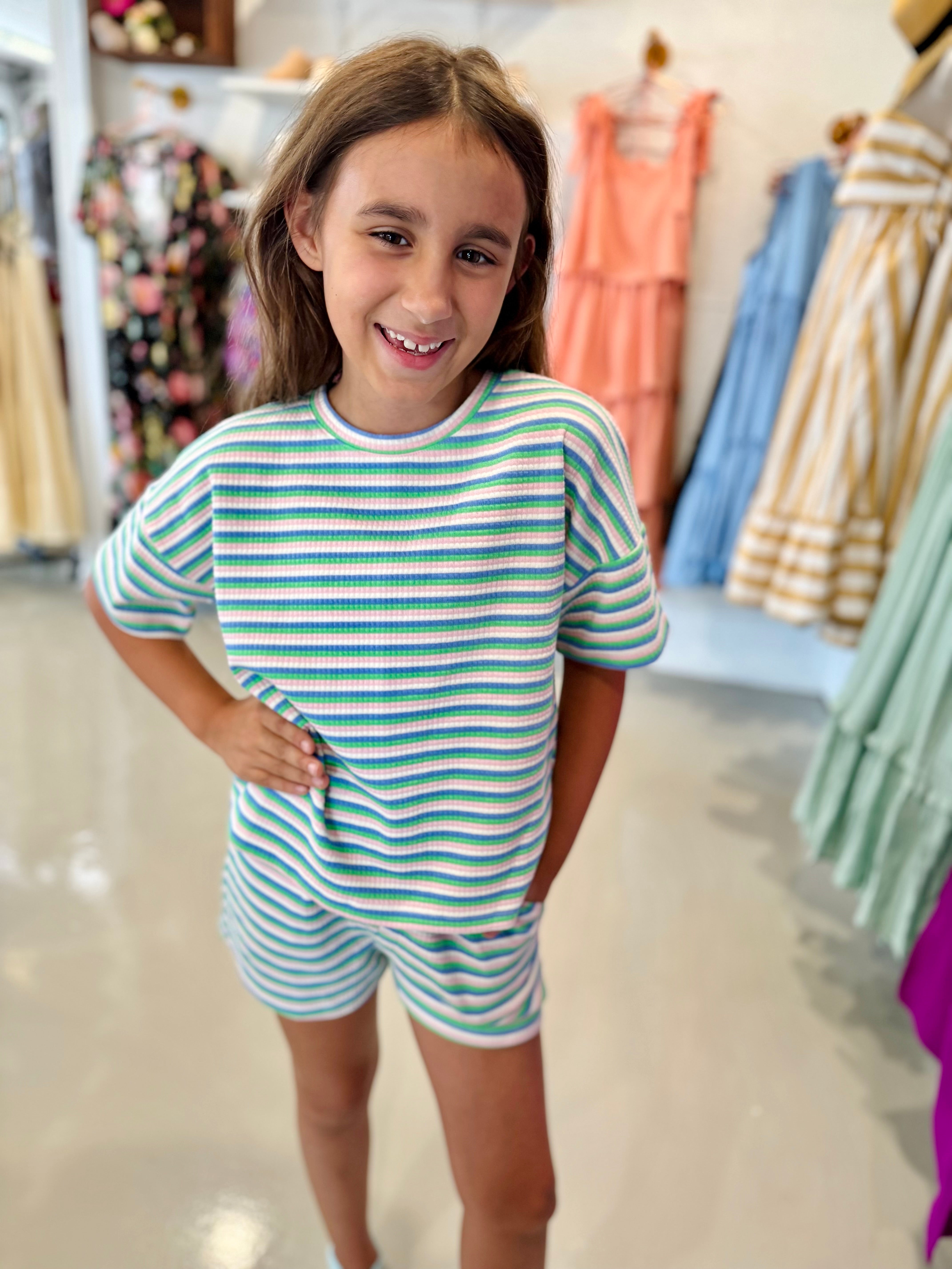 Kids Cute in Stripes Shorts