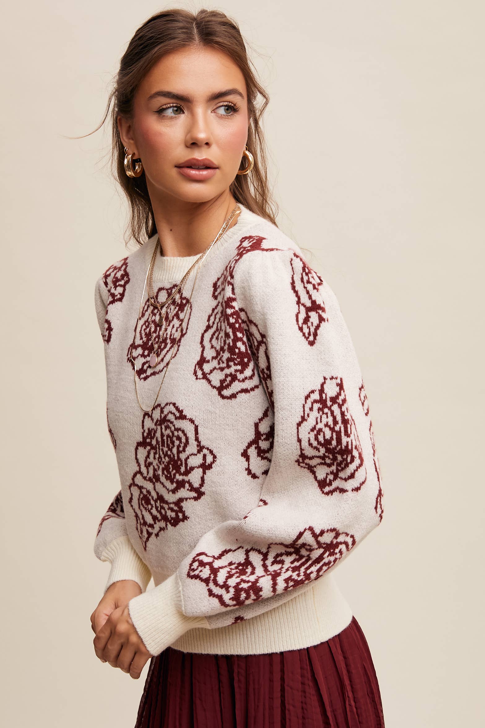 Feminine in Floral Puff-Sleeve Sweater