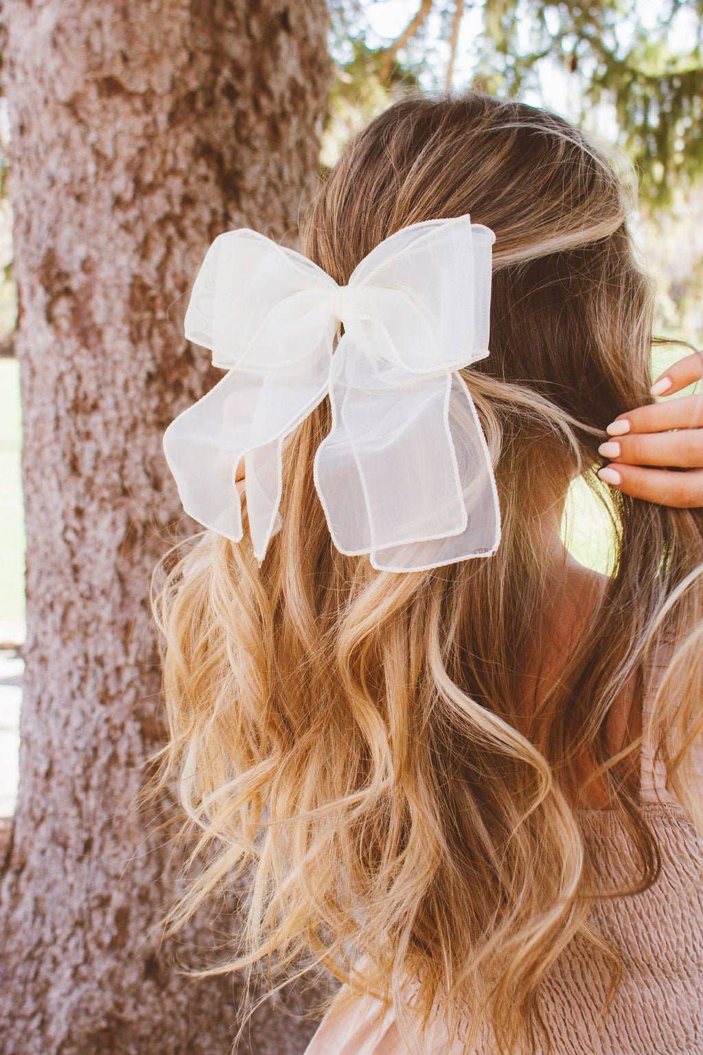 Hey Sweetheart Bow Barrette