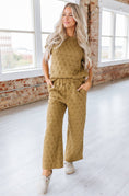 Load image into Gallery viewer, green matching set, quilted matching set for women, texture matching set, matching loungewear, textured matching set for women, co-ord set, two piece set, women's two piece sets, matching sets for women, liam & co clothing
